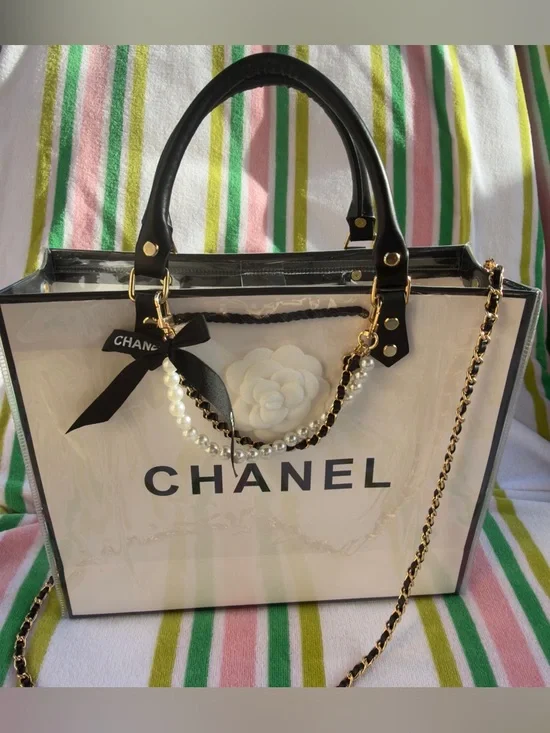 CHANEL Shopping Gift Bag Tote Pearl Camellia Charms Crossbody Shoulder Chain - Picture 2 of 7